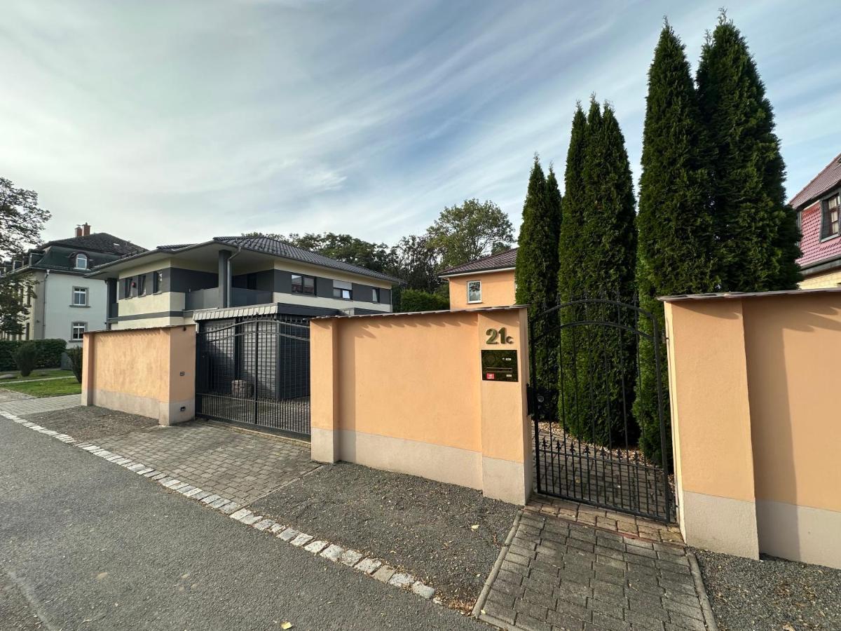 Stadtvilla In Leipzig 7 Personen 3 Schlafzimmer 2 Baeder Garten Und Terrasse Zentral Gelegen Messe Innenstadt Seen Exteriér fotografie